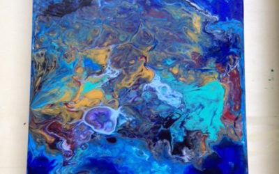 Boite en bois décorée en acrylique pouring.